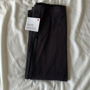 Lululemon VINYASA WRAP. Brand new. Never been worn.